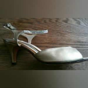 1960 Glamour Norman Kaplan Gold Rhinestone Las Vegas Pumps 6.5 M
